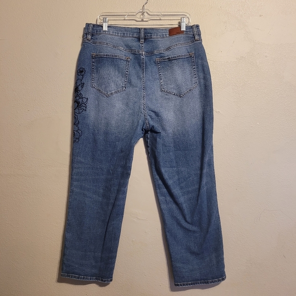 Land’s End High Rise Stove Pipe Ankle Jeans - Picture 2 of 14